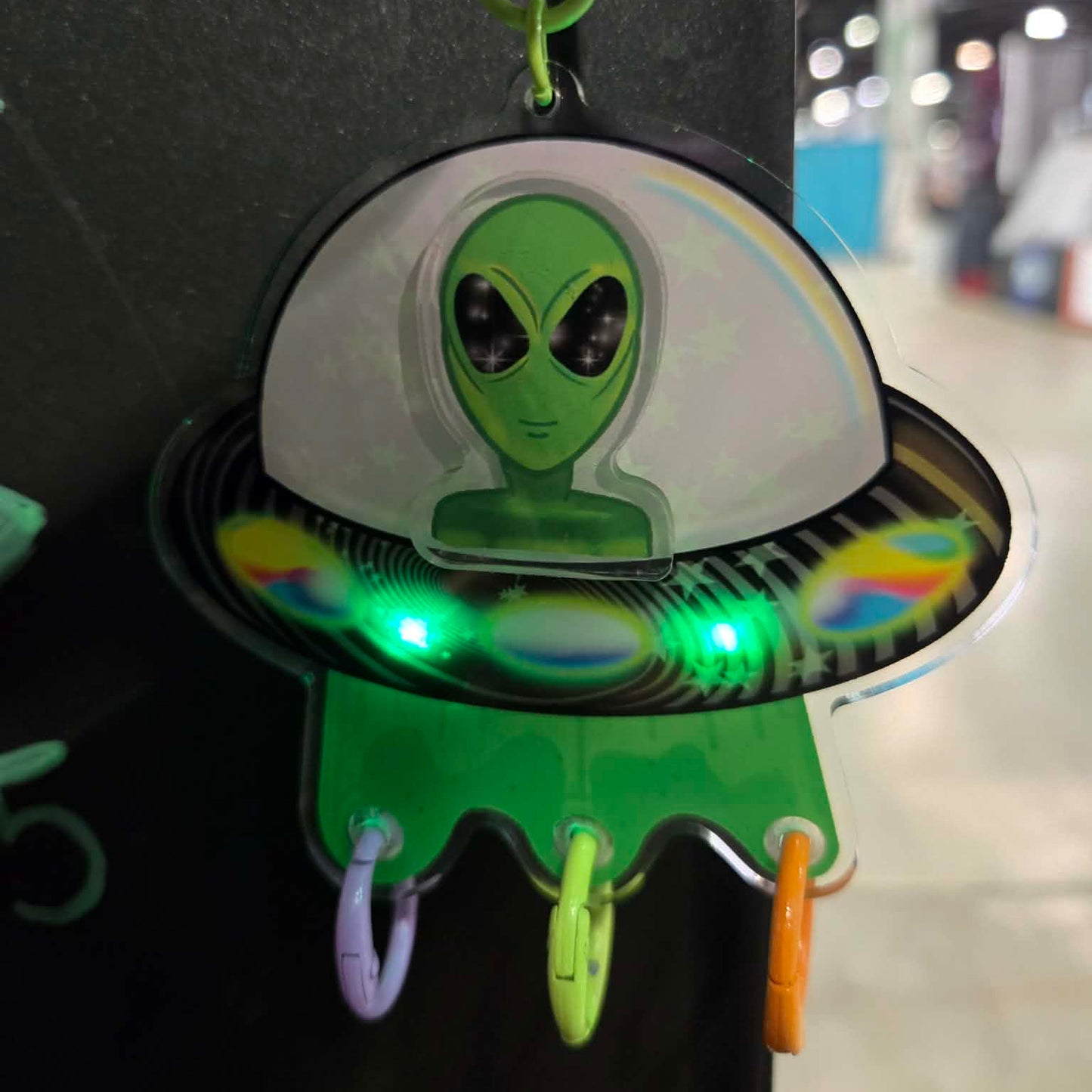 Light up UFO Keychain Holder